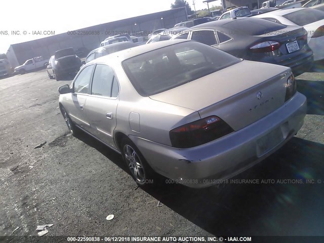 19UUA5673YA037762 - 2000 ACURA 3.2TL GOLD photo 3