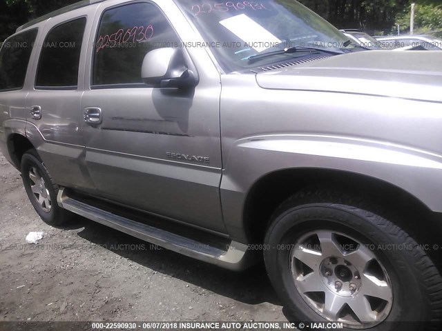 1GYEK63N93R284796 - 2003 CADILLAC ESCALADE LUXURY 金色 照片 6