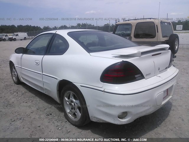 1G2NV12E75M133543 - 2005 PONTIAC GRAND AM GT1 WHITE photo 3