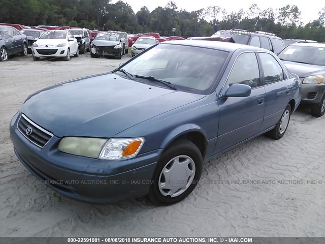 4T1BG22K7YU762241 - 2000 TOYOTA CAMRY CE/LE/XLE BLUE photo 2
