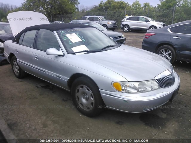 1LNHM97V9YY909151 - 2000 LINCOLN CONTINENTAL  SILVER photo 1