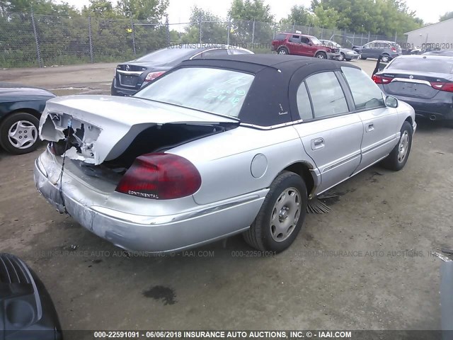 1LNHM97V9YY909151 - 2000 LINCOLN CONTINENTAL  SILVER photo 4