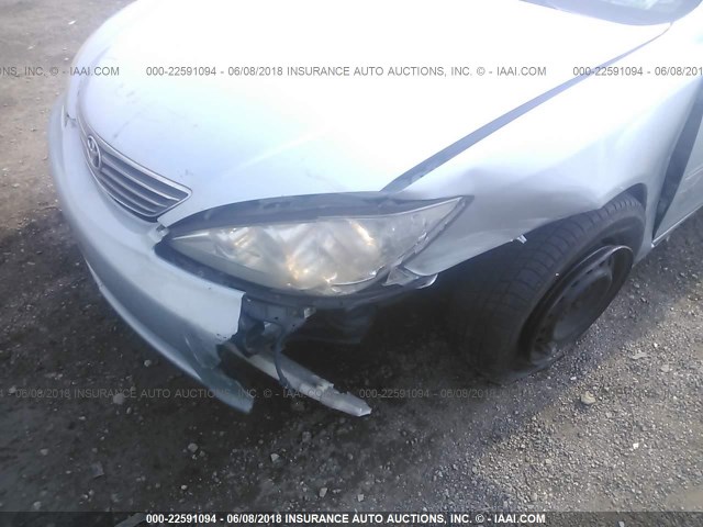 4T1BE32K75U597962 - 2005 TOYOTA CAMRY LE/XLE/SE ღია ლურჯი ფოტო 6