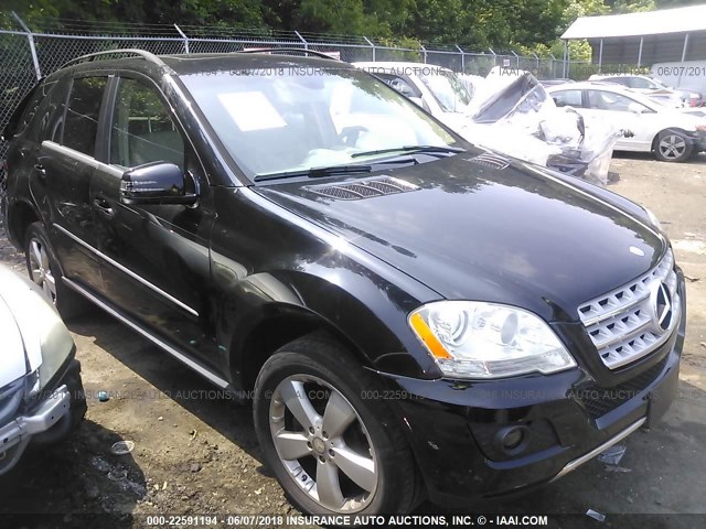 4JGBB8GB2BA693347 - 2011 MERCEDES-BENZ ML 350 4MATIC BLACK photo 1