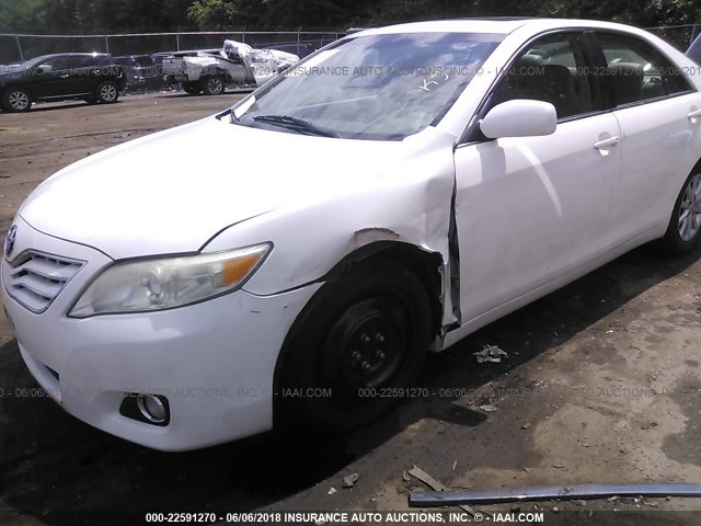 4T1BF3EK6BU662997 - 2011 TOYOTA CAMRY SE/LE/XLE WHITE photo 6