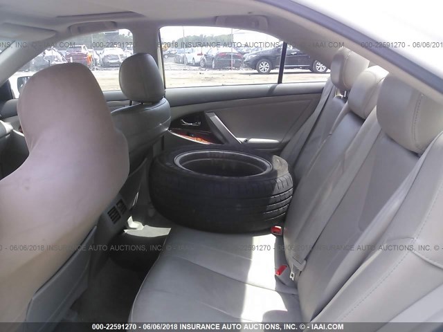 4T1BF3EK6BU662997 - 2011 TOYOTA CAMRY SE/LE/XLE WHITE photo 8