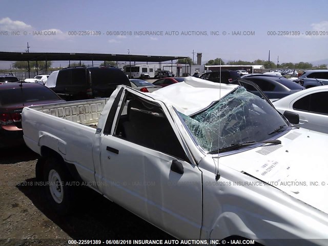 JT4RN63R8G0039970 - 1986 TOYOTA PICKUP RN63 STD WHITE photo 6