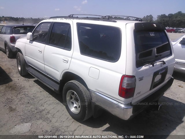 JT3GN86R8W0082299 - 1998 TOYOTA 4RUNNER SR5 WHITE photo 3