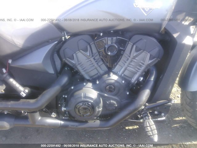 5VPFTB002H3000851 - 2017 VICTORY MOTORCYCLES OCTANE GRAY photo 8