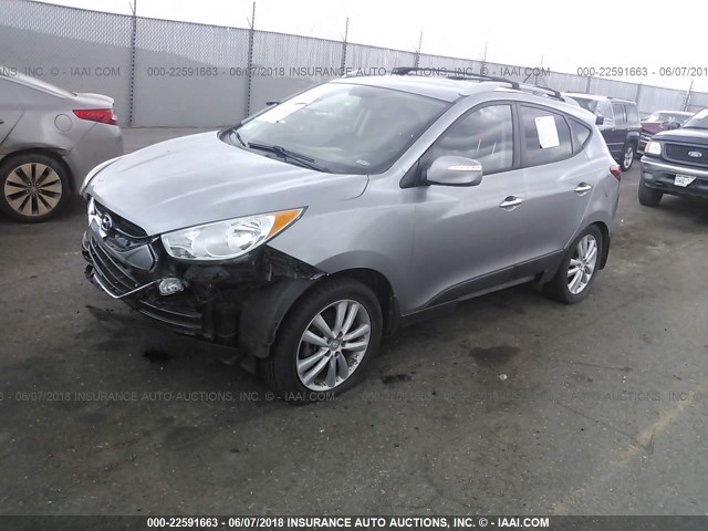 KM8JUCAC1CU541795 - 2012 HYUNDAI TUCSON GLS/LIMITED SILVER photo 2