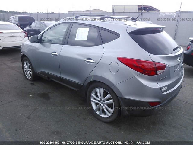 KM8JUCAC1CU541795 - 2012 HYUNDAI TUCSON GLS/LIMITED SILVER photo 3