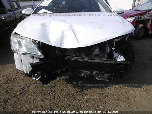 4T1BF1FK5DU675018 - 2013 TOYOTA CAMRY L/SE/LE/XLE თეთრი ფოტო 6
