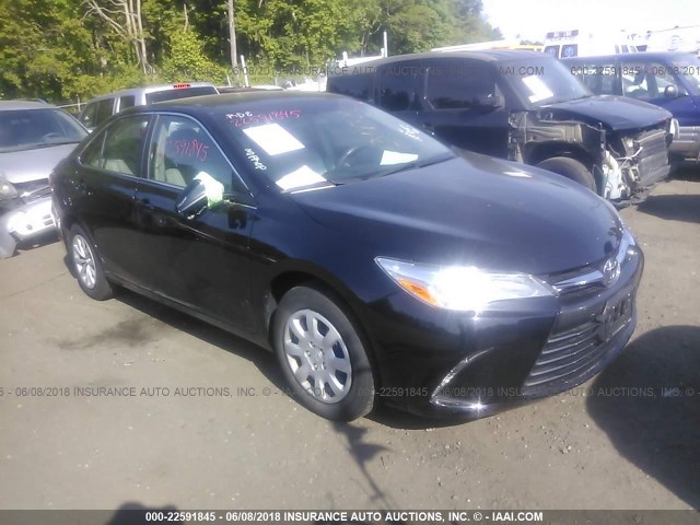 4T4BF1FK8FR508094 - 2015 TOYOTA CAMRY LE/XLE/SE/XSE BLACK photo 1