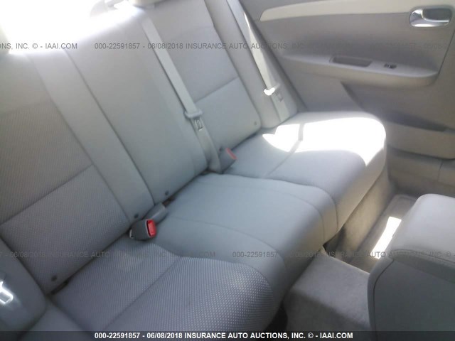 1G1ZB5E17BF243281 - 2011 CHEVROLET MALIBU LS 银色 照片 8