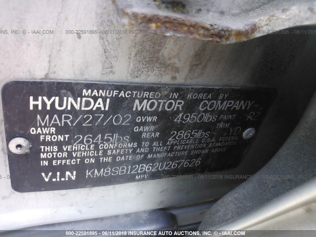 KM8SB12B62U267626 - 2002 HYUNDAI SANTA FE GL SILVER photo 9