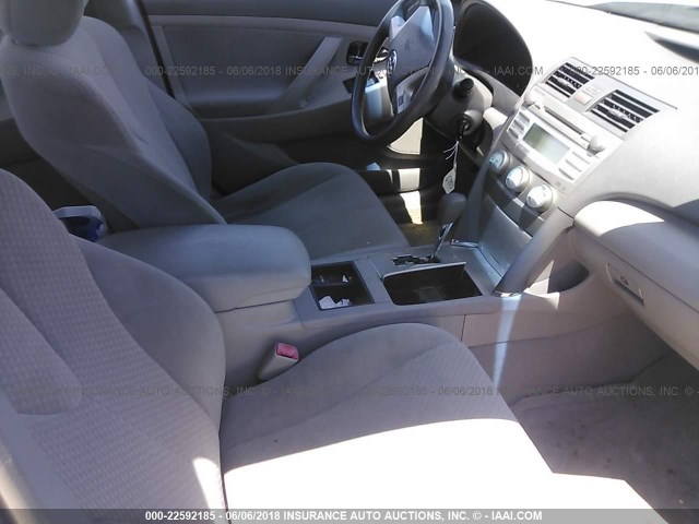 4T4BE46K87R005011 - 2007 TOYOTA CAMRY NEW GENERAT CE/LE/XLE/SE SILVER photo 5