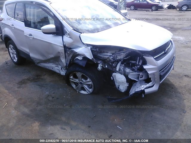 1FMCU0G93GUB79137 - 2016 FORD ESCAPE SE SILVER photo 6