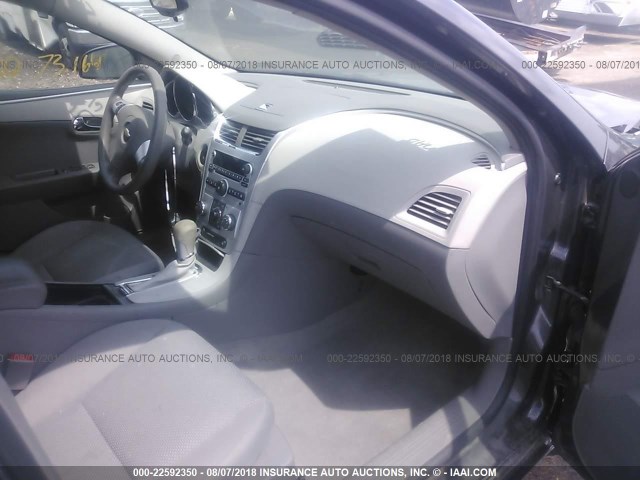 1G1ZA5E05CF388024 - 2012 CHEVROLET MALIBU LS Boz foto 5