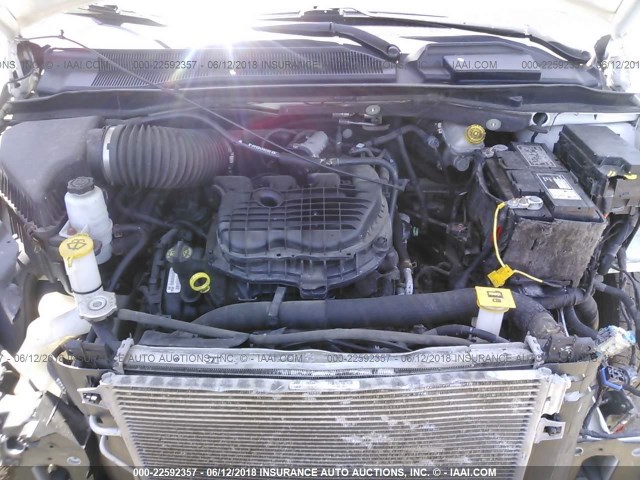 2C4RDGAG8CR372440 - 2012 DODGE RAM VAN WHITE photo 10