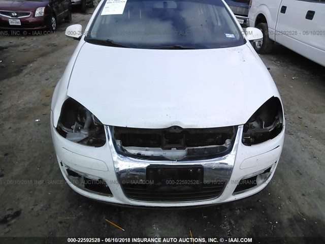 3VWRZ71K19M088294 - 2009 VOLKSWAGEN JETTA SE/SEL WHITE photo 6