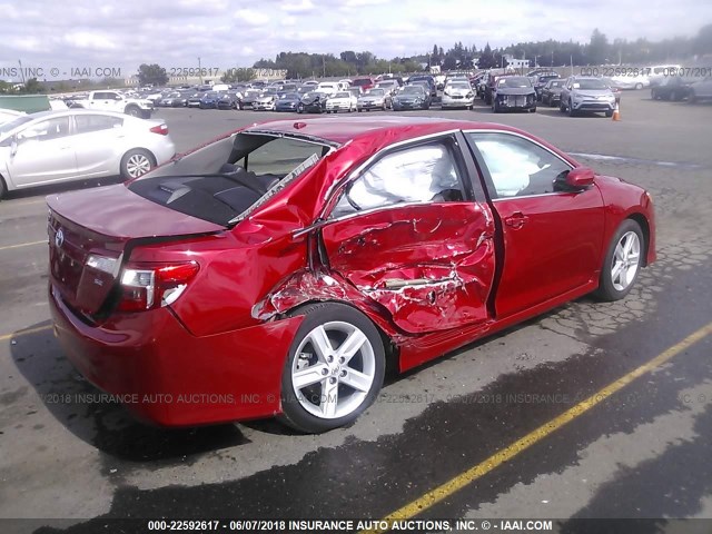 4T1BF1FK2EU727495 - 2014 TOYOTA CAMRY L/SE/LE/XLE RED photo 4
