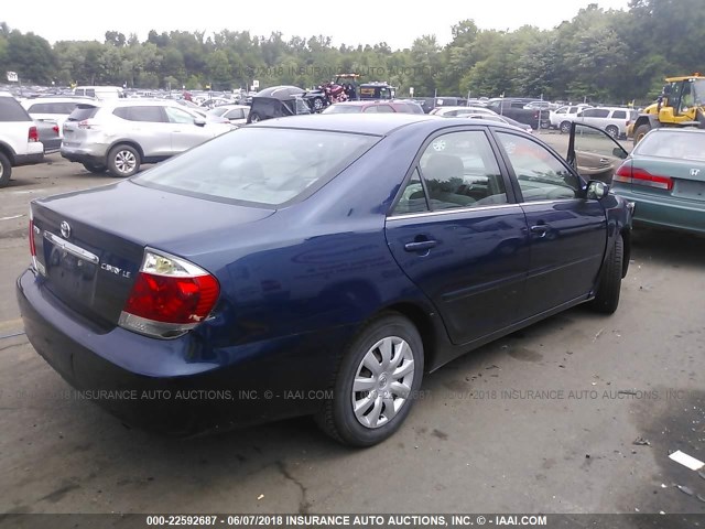 4T1BE32K56U120545 - 2006 TOYOTA CAMRY LE/XLE/SE ლურჯი ფოტო 4