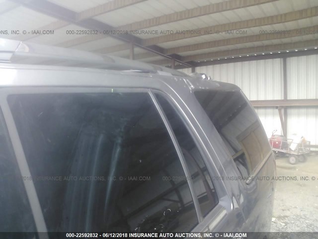 5LMJJ2J53AEJ04664 - 2010 LINCOLN NAVIGATOR 灰色 照片 6