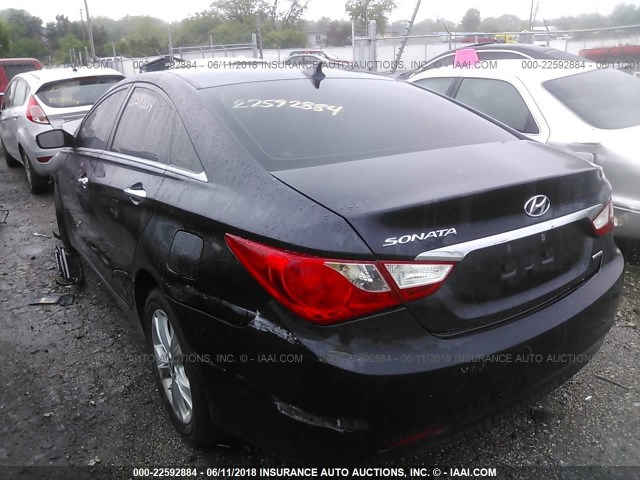 5NPEC4AC0BH134266 - 2011 HYUNDAI SONATA SE/LIMITED GRAY photo 3