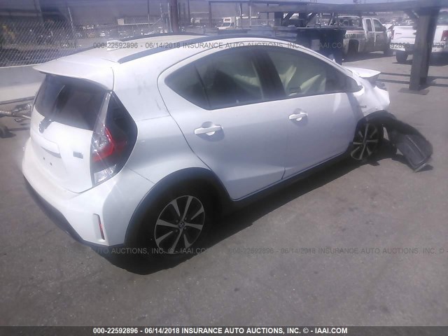 JTDKDTB34J1599468 - 2018 TOYOTA PRIUS C WHITE photo 4