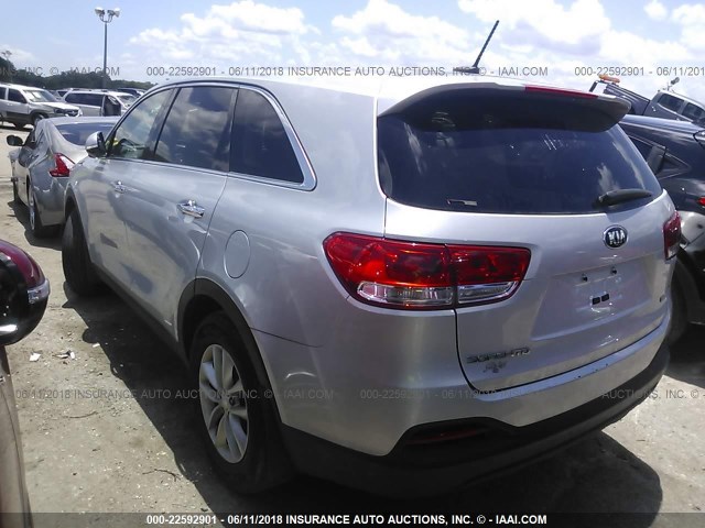 5XYPG4A33GG059543 - 2016 KIA SORENTO LX/L SILVER photo 3