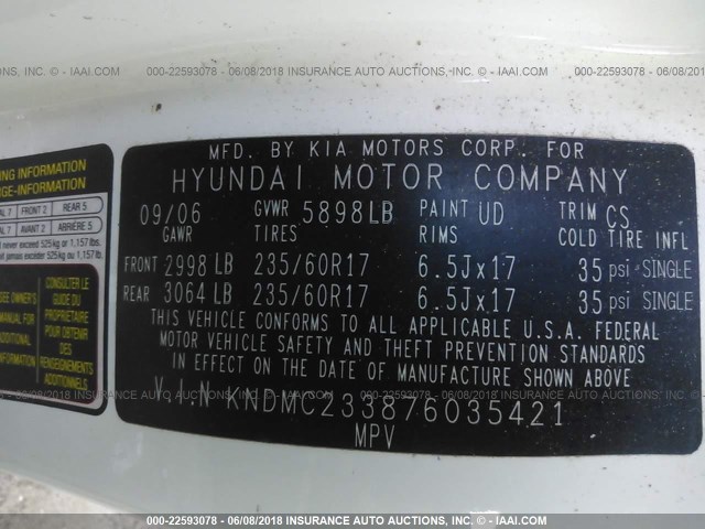 KNDMC233876035421 - 2007 HYUNDAI ENTOURAGE GLS/SE/LIMITED WHITE photo 9