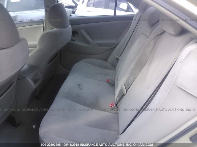 4T1BF3EK2BU653889 - 2011 TOYOTA CAMRY SE/LE/XLE ოქროსფერი ფოტო 8