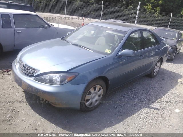 4T1BE30K52U612327 - 2002 TOYOTA CAMRY LE/XLE/SE 浅蓝色 照片 2