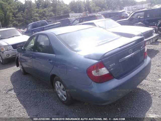 4T1BE30K52U612327 - 2002 TOYOTA CAMRY LE/XLE/SE 浅蓝色 照片 3