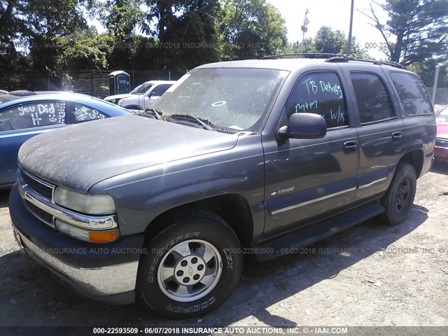 1GNEC13Z12R287853 - 2002 CHEVROLET TAHOE C1500 GRAY photo 2