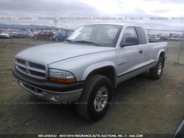 1B7GG32N92S659500 - 2002 DODGE DAKOTA SPORT/RT SILVER photo 2