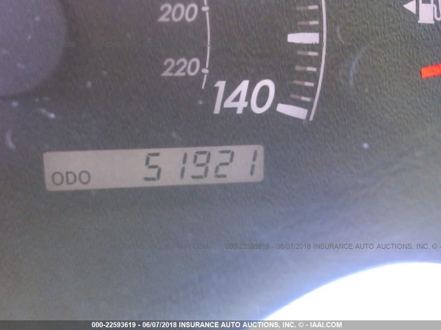 4T1BE32K45U395418 - 2005 TOYOTA CAMRY LE/XLE/SE მუქწითელი ფოტო 7