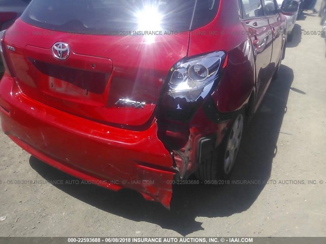 2T1KU40E29C033780 - 2009 TOYOTA COROLLA MATRIX  RED photo 6