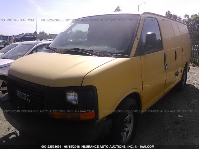 1GTFG15X341142120 - 2004 GMC SAVANA G1500 YELLOW photo 2