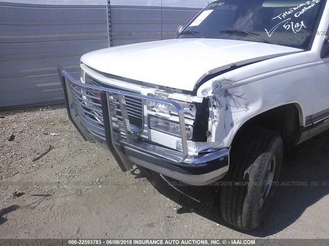 2GTEK19K8R1581100 - 1994 GMC SIERRA K1500 WHITE photo 6