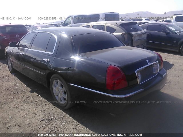 2LNBL8EV2BX754049 - 2011 LINCOLN TOWN CAR EXECUTIVE L BLACK photo 3