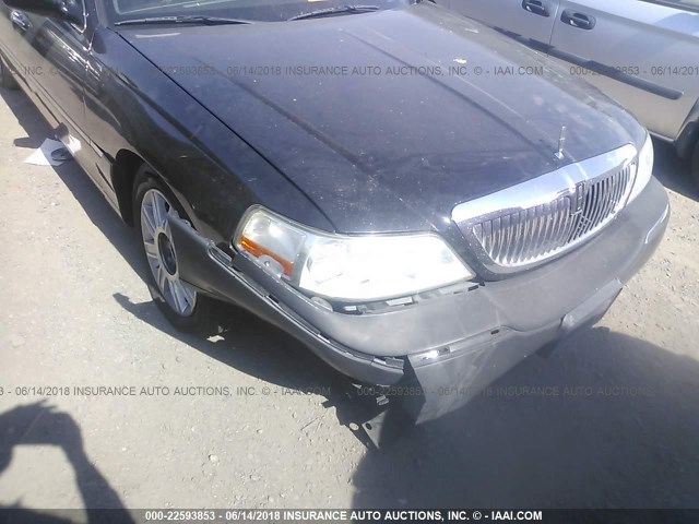 2LNBL8EV2BX754049 - 2011 LINCOLN TOWN CAR EXECUTIVE L BLACK photo 6