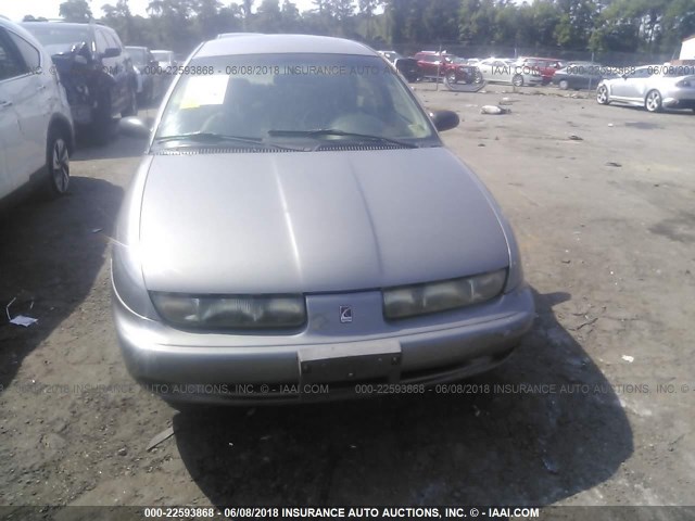 1G8ZK527XWZ172463 - 1998 SATURN SL2 SILVER photo 6