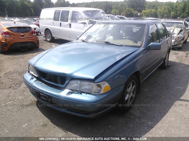 YV1LS557XW1508807 - 1998 VOLVO S70 BLUE photo 6