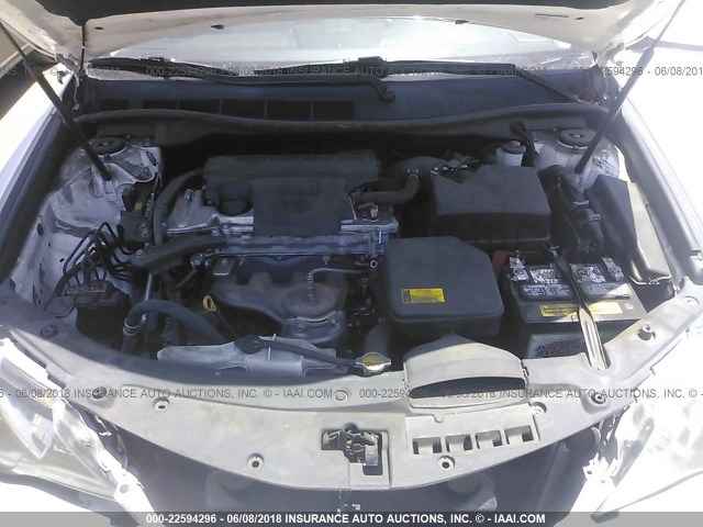 4T1BF1FK1CU527768 - 2012 TOYOTA CAMRY SE/LE/XLE 白色 照片 10