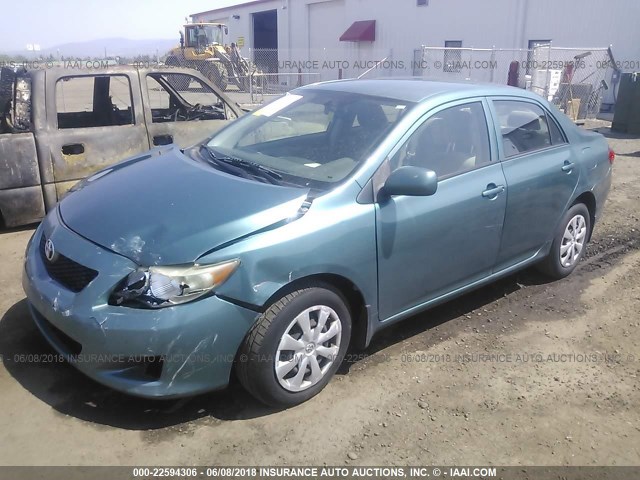 JTDBL40E299088755 - 2009 TOYOTA COROLLA LE/XLE GREEN photo 2