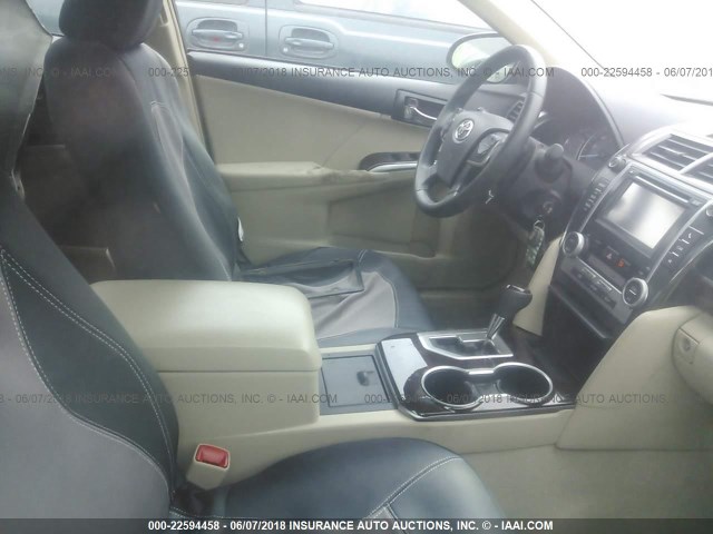 4T1BF1FK0CU559126 - 2012 TOYOTA CAMRY SE/LE/XLE Pewter photo 5