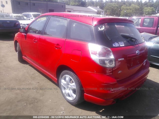 2T1KR32E45C474569 - 2005 TOYOTA COROLLA MATRIX XR RED photo 3