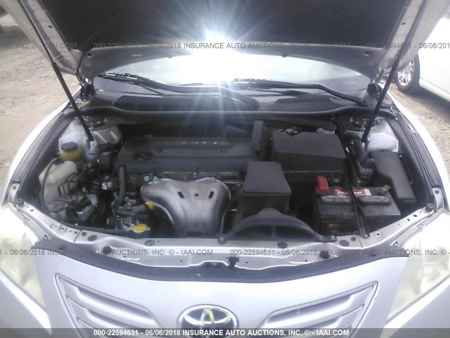 4T1BE46K68U759813 - 2008 TOYOTA CAMRY CE/LE/XLE/SE SILVER photo 10