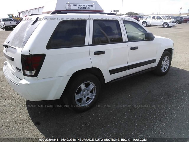 1J4GS48K95C663461 - 2005 JEEP GRAND CHEROKEE LAREDO/COLUMBIA/FREEDOM 白色 照片 4